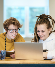 0db8d03f04160d4943c01fed4fcb3e2281553a4a